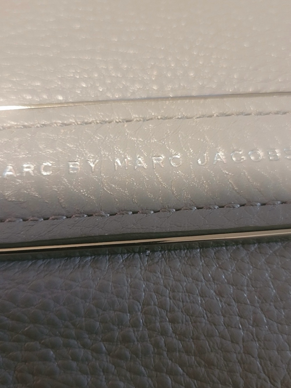 Marc by Marc Jacobs gray leather wallet with embossed logo
